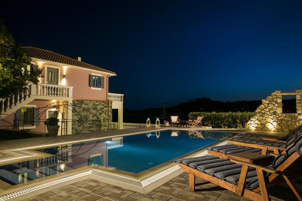 Villa Athinais Ликсури Экстерьер фото